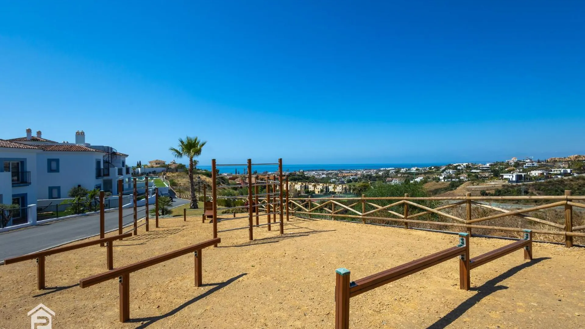 Paraiso Top - Best Sea-Views, 3 Bedrooms, 7 Pools Estepona Apartment