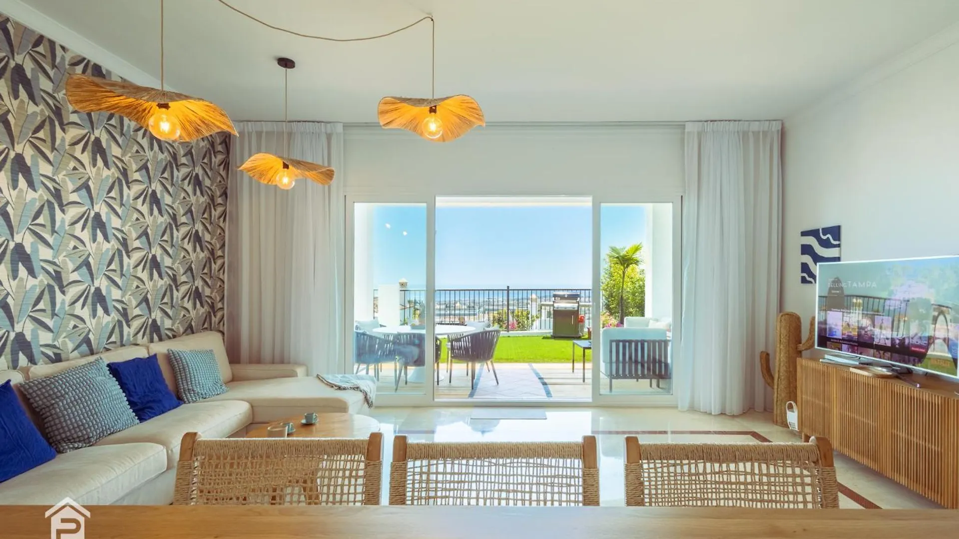 Paraiso Top - Best Sea-Views, 3 Bedrooms, 7 Pools Estepona Apartment